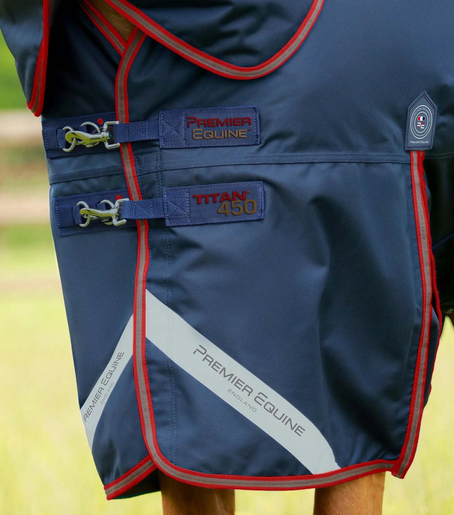 Couverture d'extérieur PREMIER EQUINE "TITAN 1680D" 450g avec couvre-cou ajusté amovible