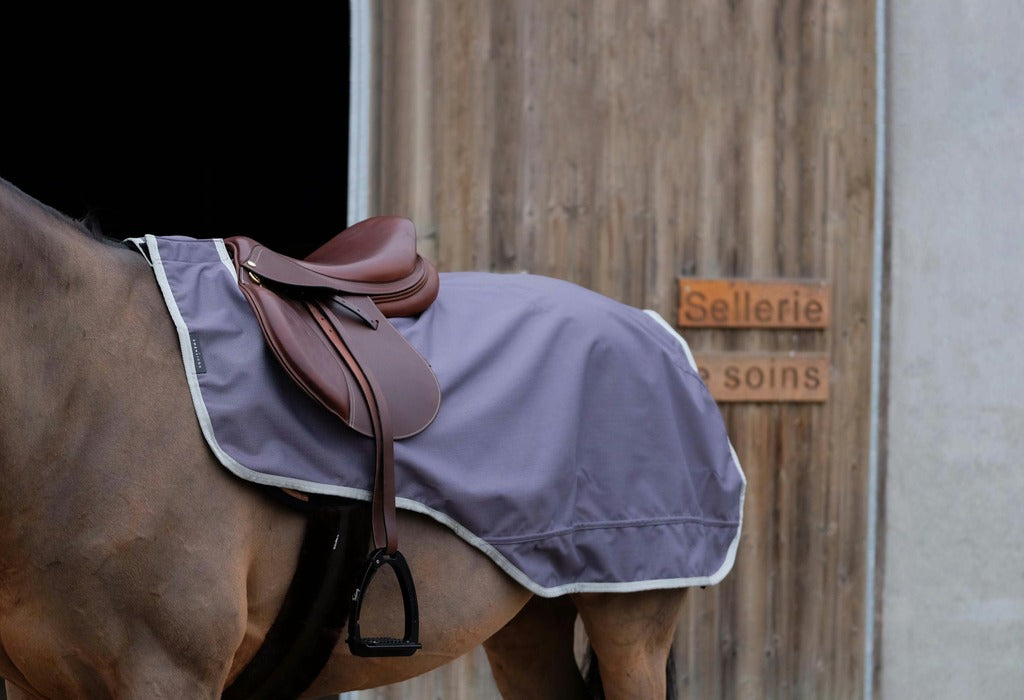 Couvre-reins EQUITHÈME "TYREX 1200D", recyclé, imperméable, doublé polaire