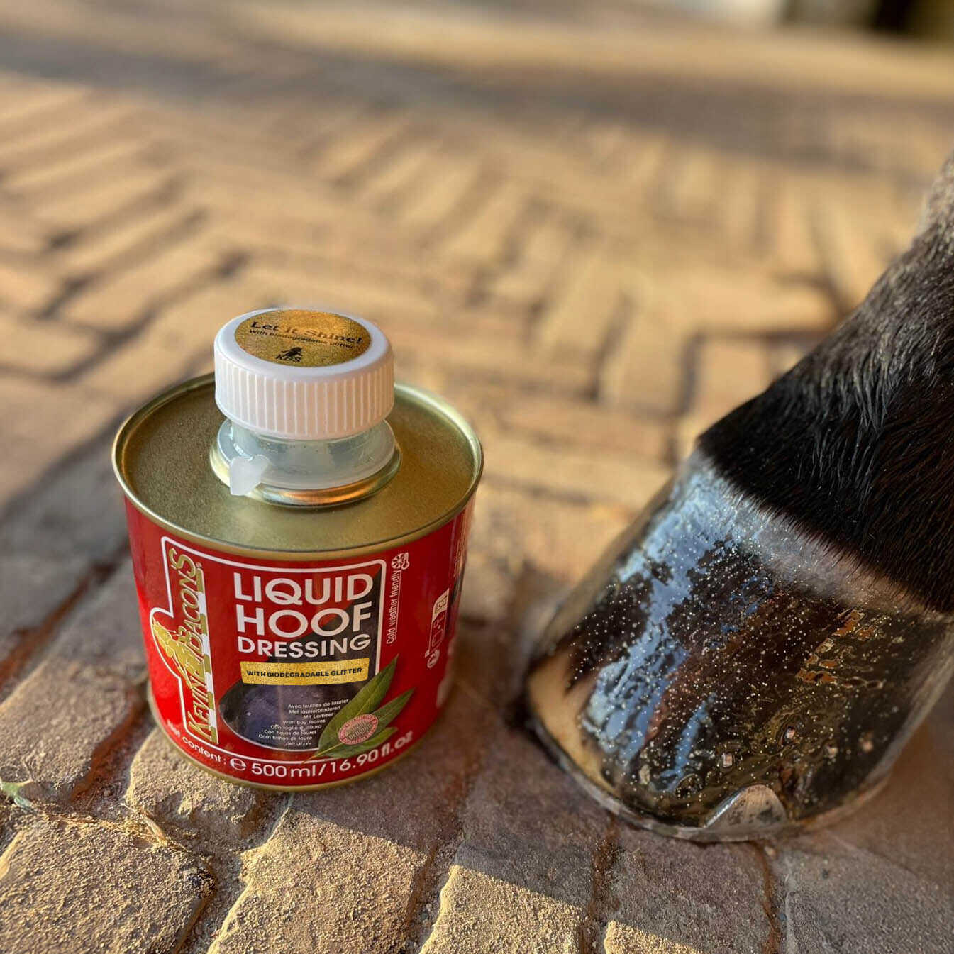 Huile pour sabots KEVIN BACON'S - Hoof Dressing Liquide pailleté