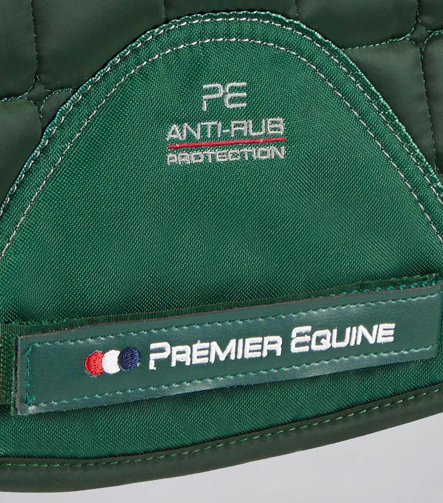 Tapis de saut PREMIER EQUINE Atlantis Close Contact GP/Jump, en satin et demi-doublé en laine merinos