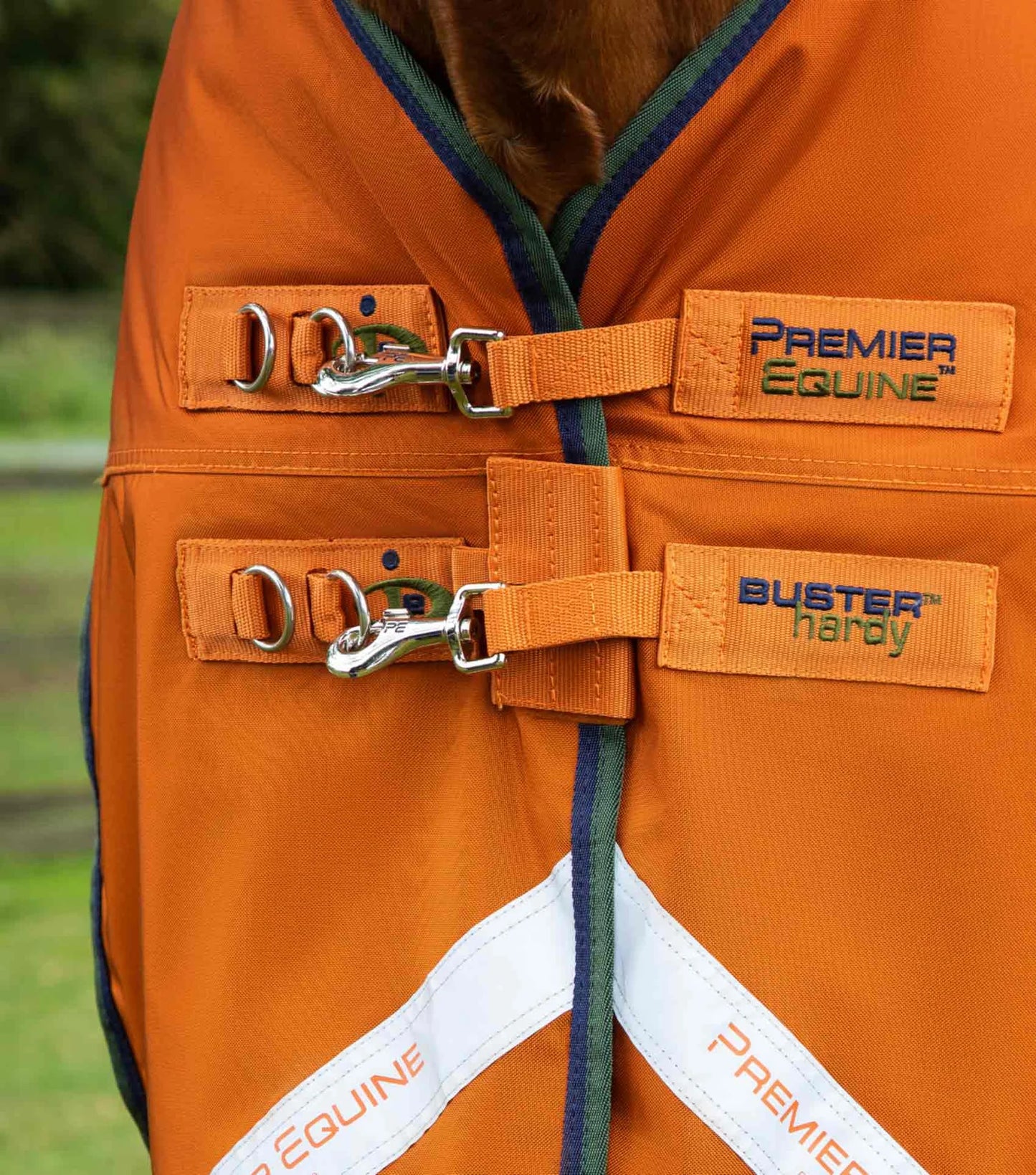 Couverture d'extérieur PREMIER EQUINE "BUSTER 840D" Hardy 400g col montant