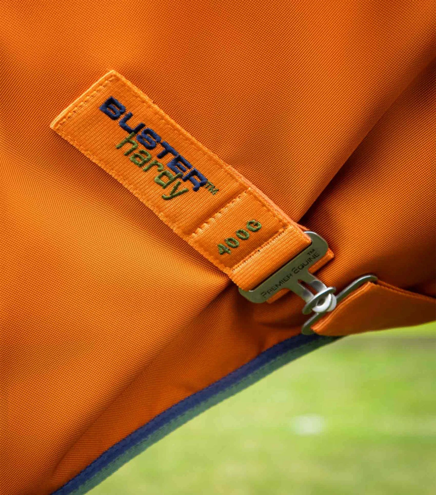 Couverture d'extérieur PREMIER EQUINE "BUSTER 840D" Hardy 400g col montant