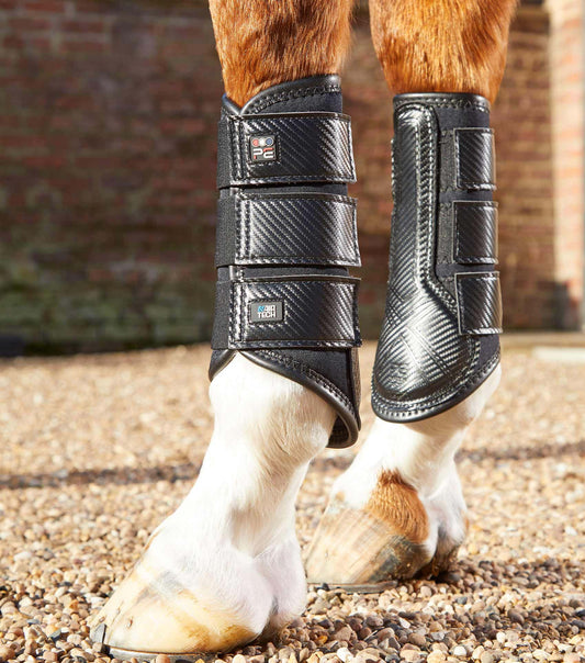 Guêtres de dressage PREMIER EQUINE Air-Tech en carbon (triple fermeture)