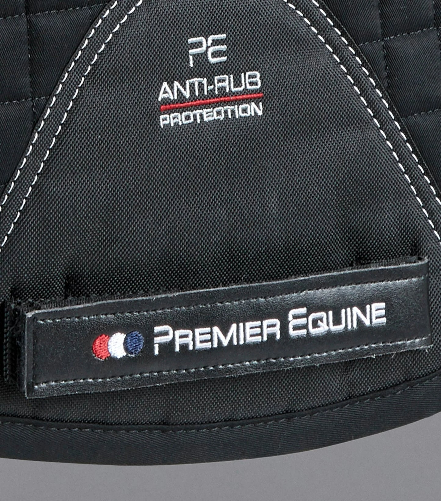 Tapis de saut PREMIER EQUINE européen en laine mérinos Close Contact - GP/Jump