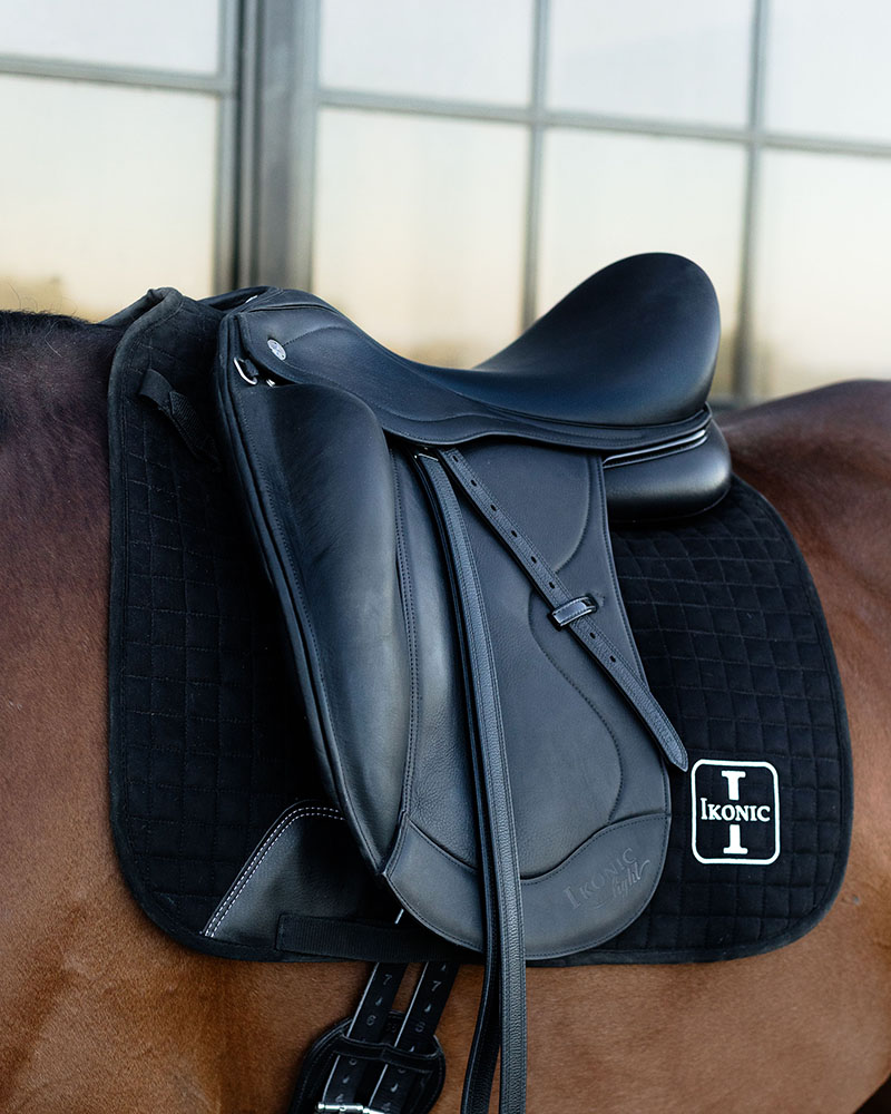 Selle de Dressage Light H+ Monoquartier