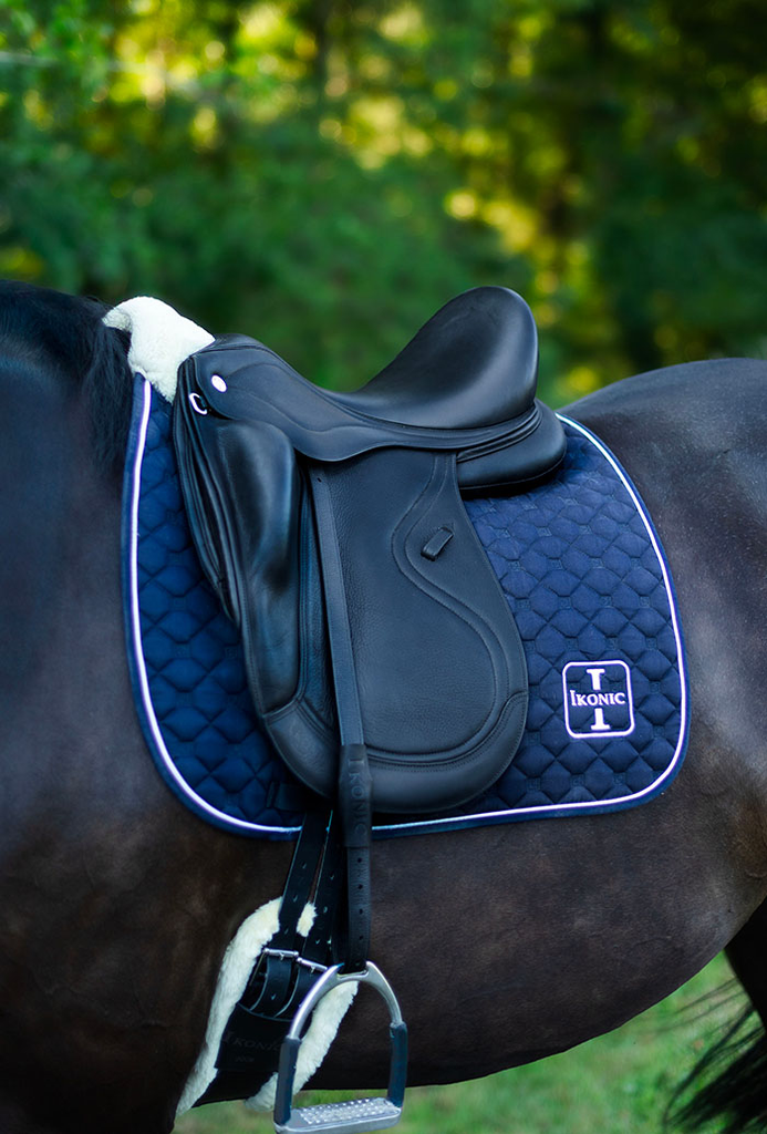 DHY03 H+ Selle de Dressage Light Monoquartier