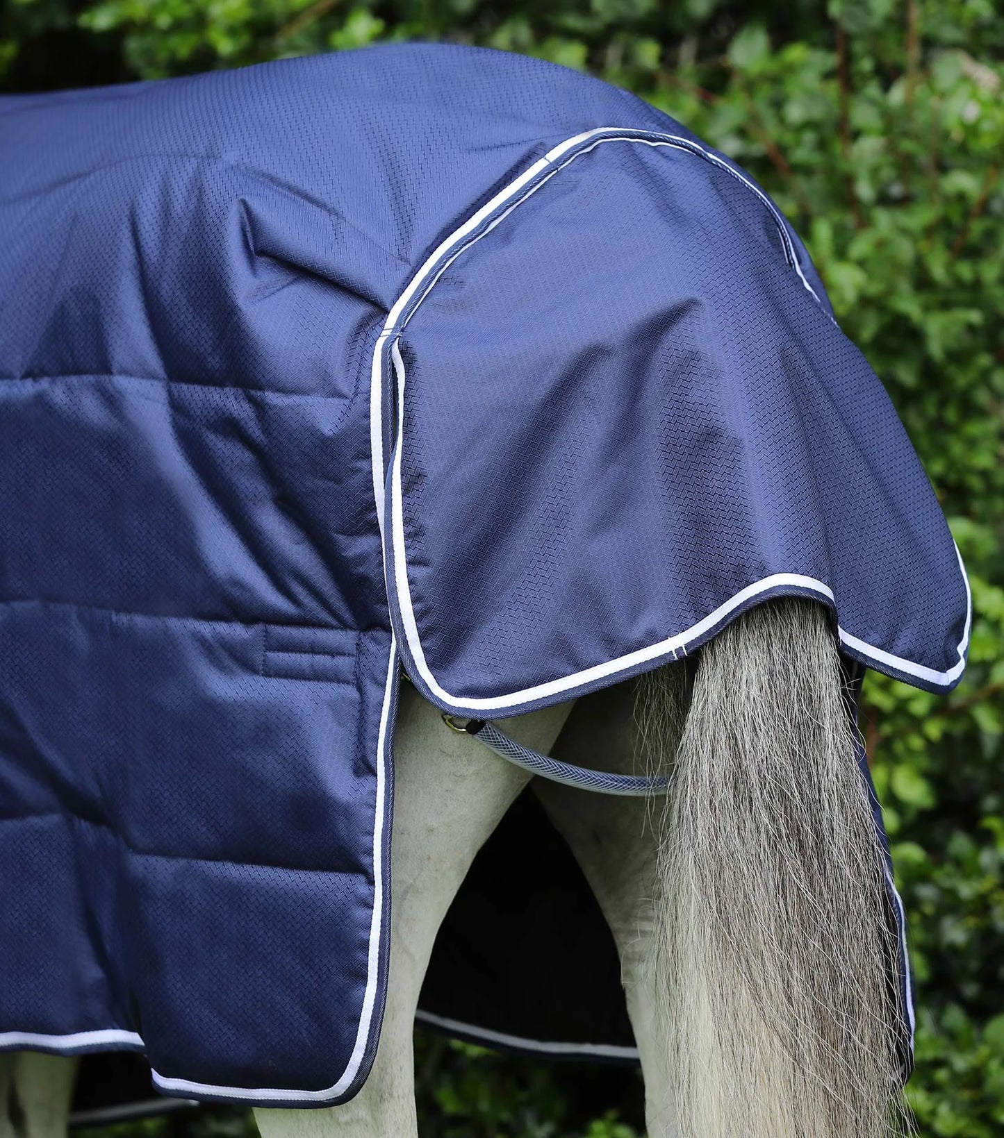 Couverture d'écurie PREMIER EQUINE Hydra 600D 200g avec couvre-cou amovible