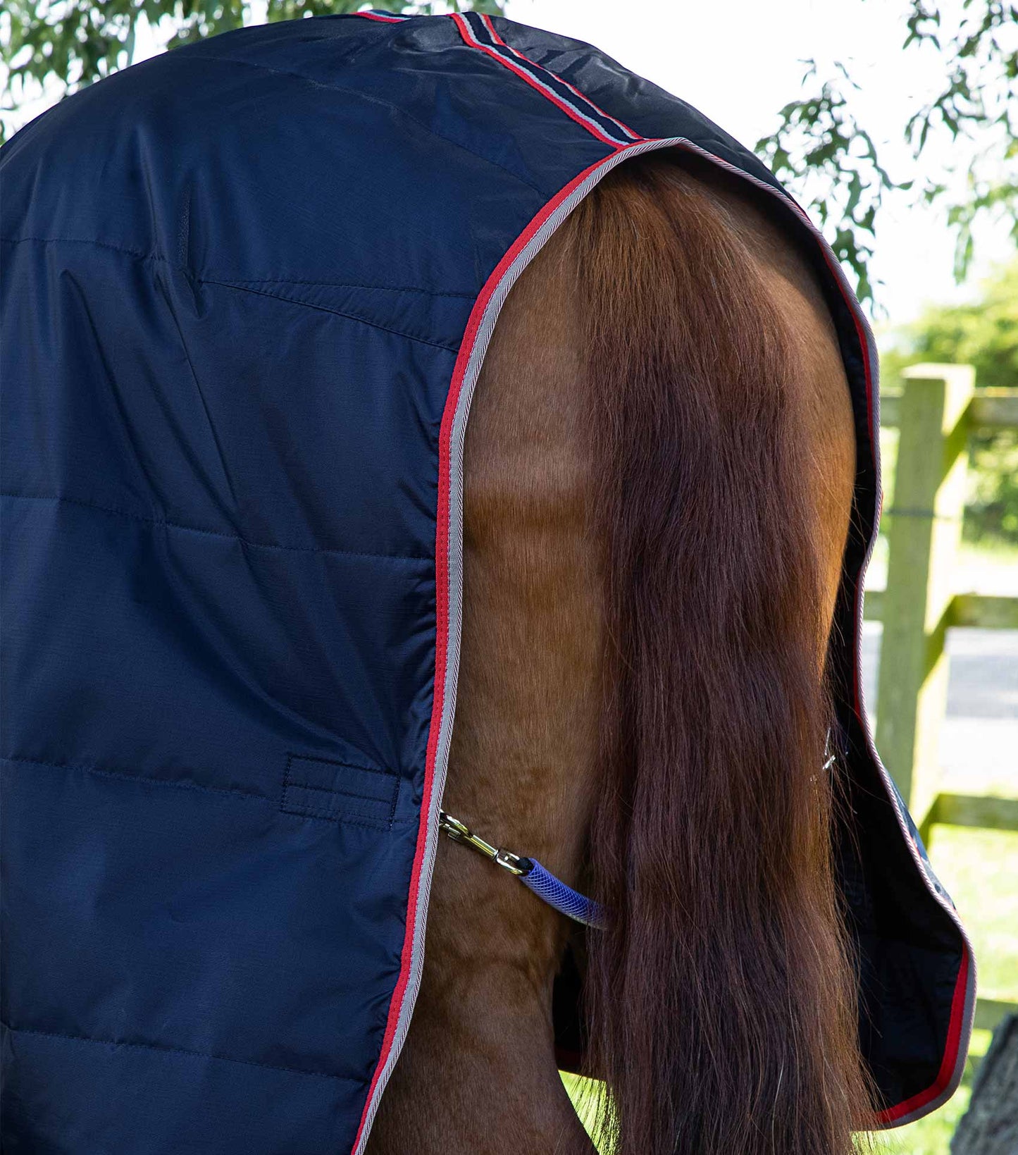 Couverture d'écurie PREMIER EQUINE Buster Lite 420D 100gr