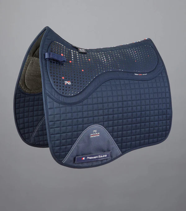 Tapis de dressage antidérapant PREMIER EQUINE Close Contact Tech Grip Pro