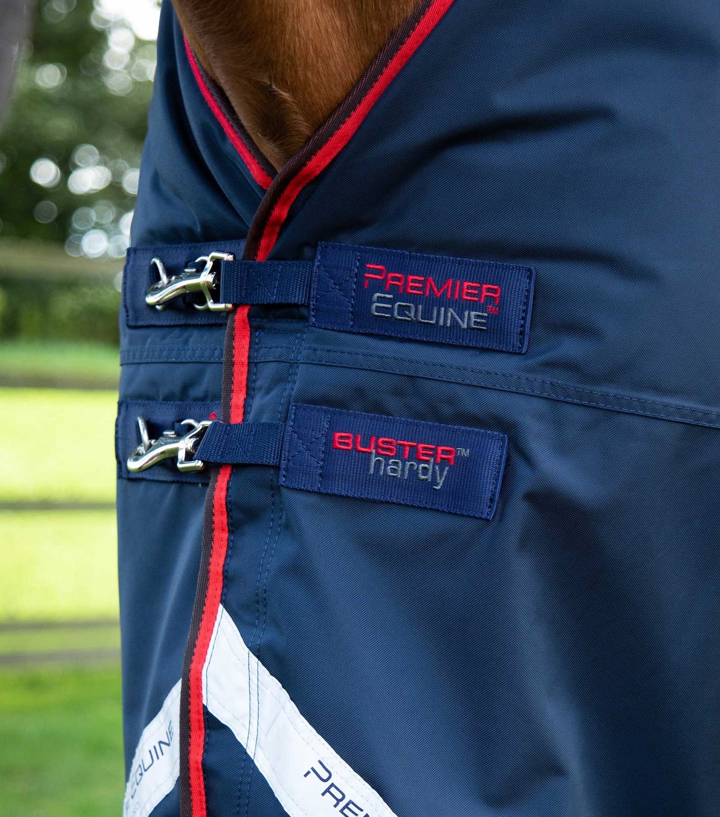 Couverture d'extérieur PREMIER EQUINE "BUSTER 840D" Hardy 200g col montant